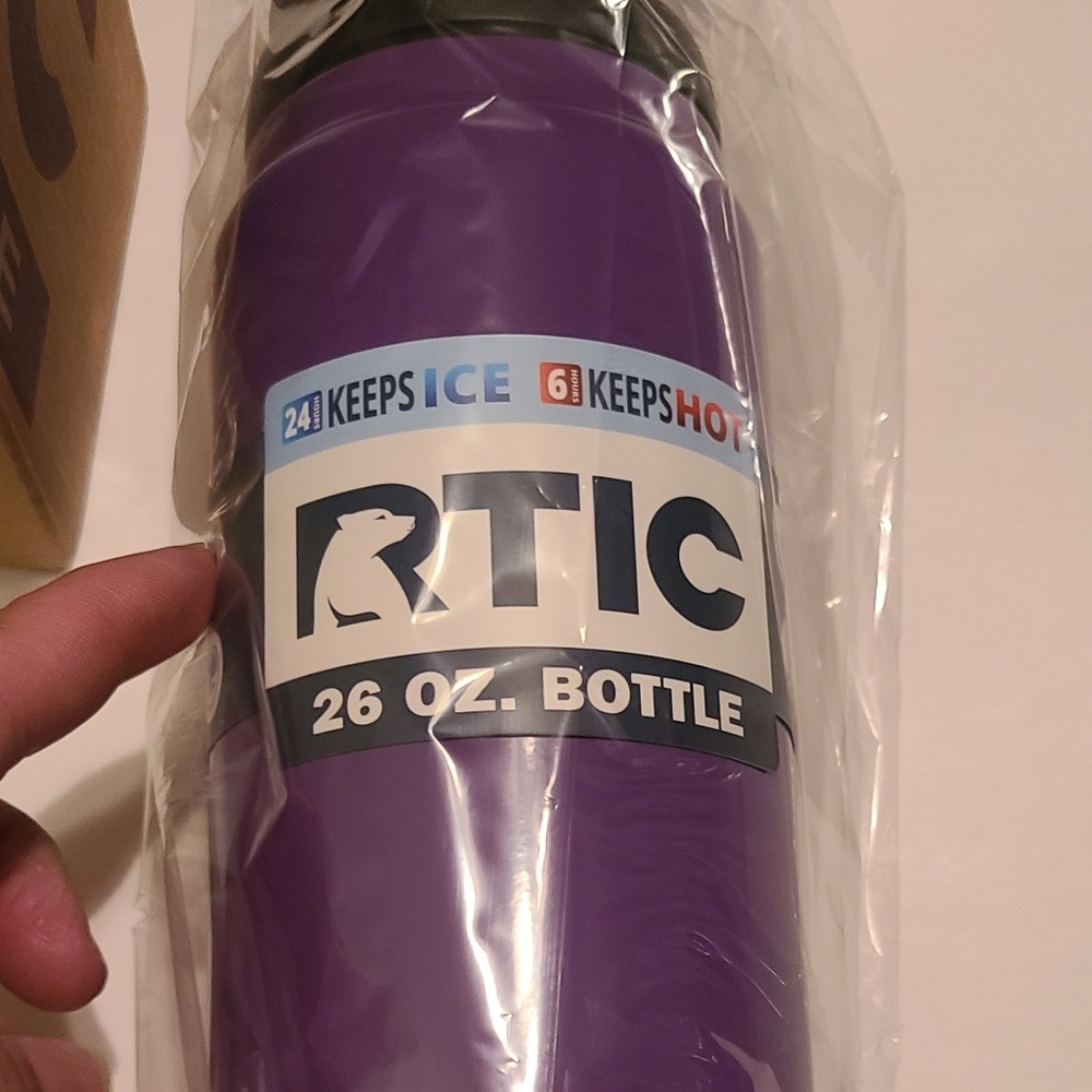 RTIC 26 oz Purple Water Bottle